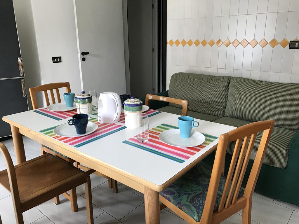 Casa Tiziana Apartment Наполи Екстериор снимка