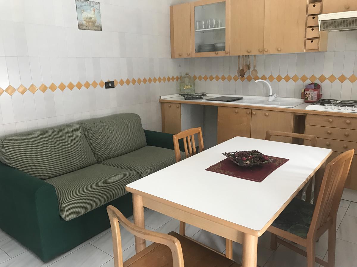 Casa Tiziana Apartment Наполи Екстериор снимка